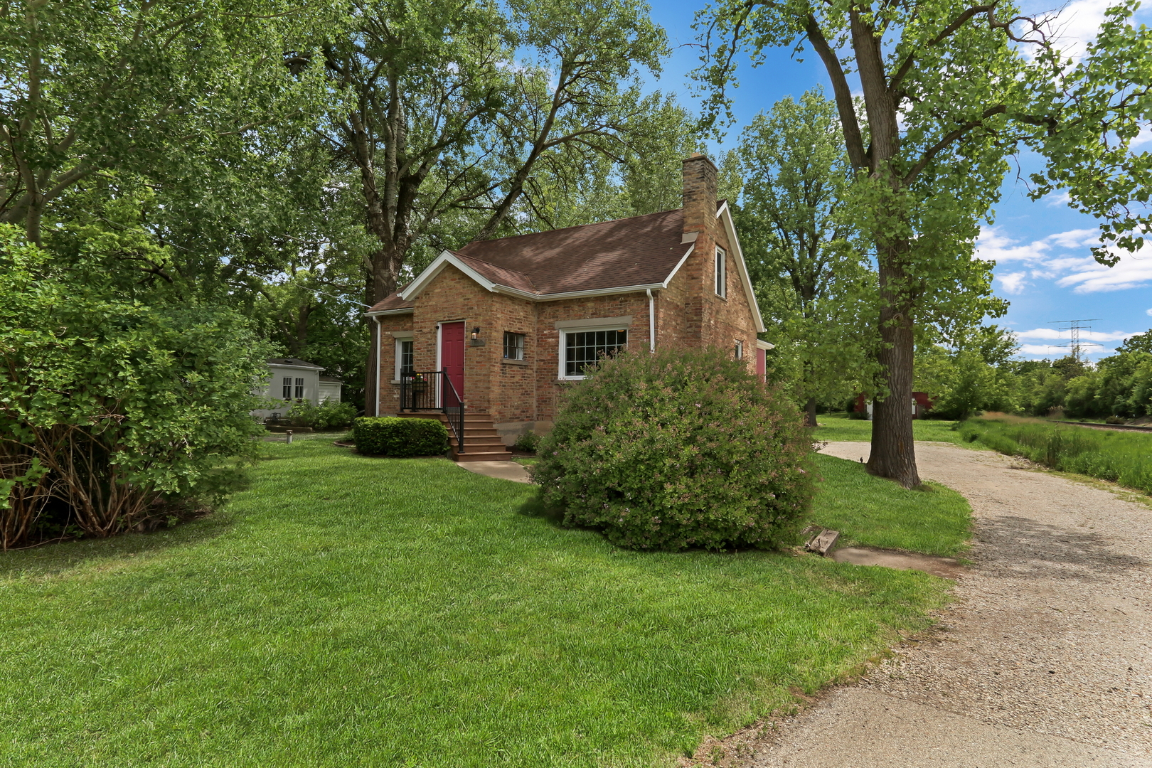 13719 West Wadsworth Road Wadsworth, IL 60083 - Photo 2 of 52