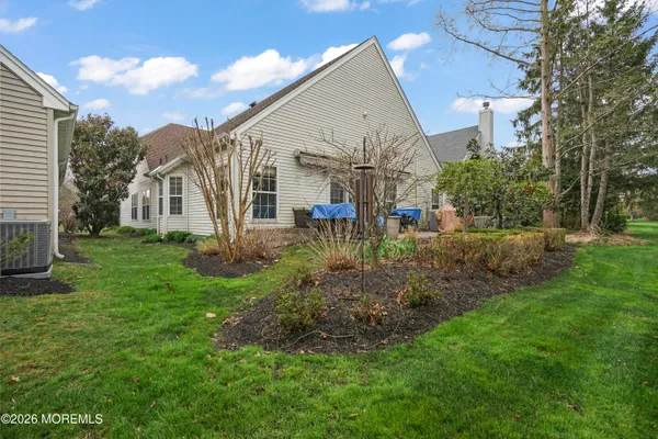 $595,000 | 33 Coneflower Lane, Princeton Junction, NJ 08550
