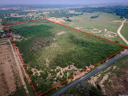 $1,100,000 | 0 Jim Terrill, Adkins, TX 78101