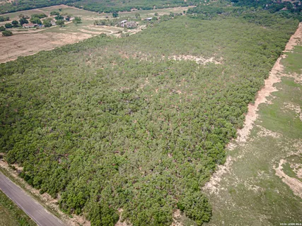 $1,100,000 | 0 Jim Terrill, Adkins, TX 78101