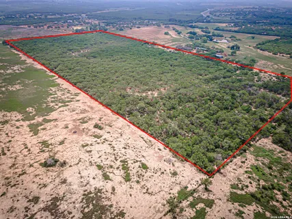 $1,100,000 | 0 Jim Terrill, Adkins, TX 78101
