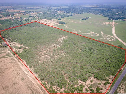 $1,100,000 | 0 Jim Terrill, Adkins, TX 78101