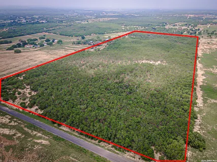 $1,100,000 | 0 Jim Terrill, Adkins, TX 78101