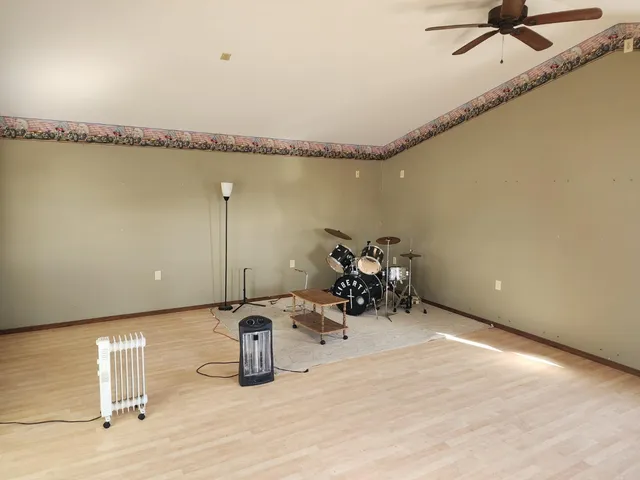 $205,000 | 1210 Franklin Avenue, Brookville, IN 47012