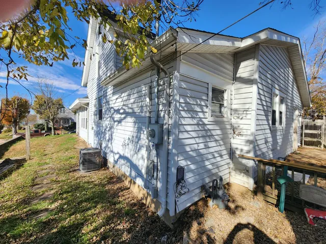 $205,000 | 1210 Franklin Avenue, Brookville, IN 47012