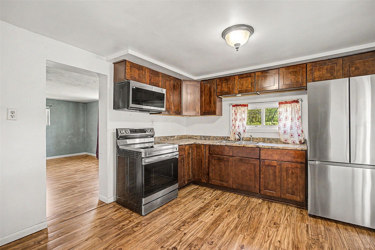 11641 17 Mile Road Marshall, MI 49068 - Photo 6 of 23
