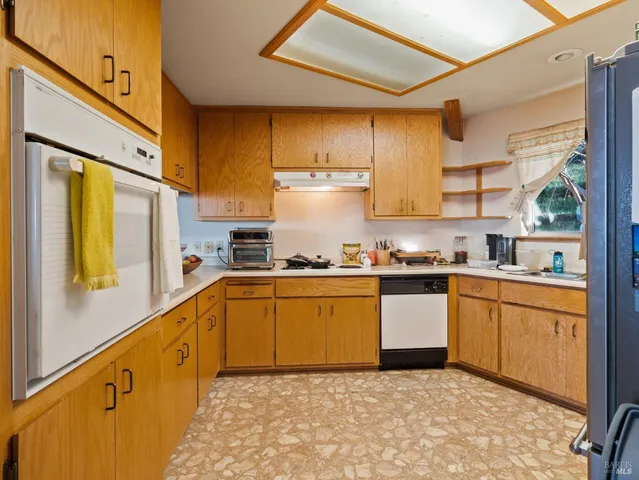 $574,000 | 4950 Bartlett Springs Road, Nice, CA 95464