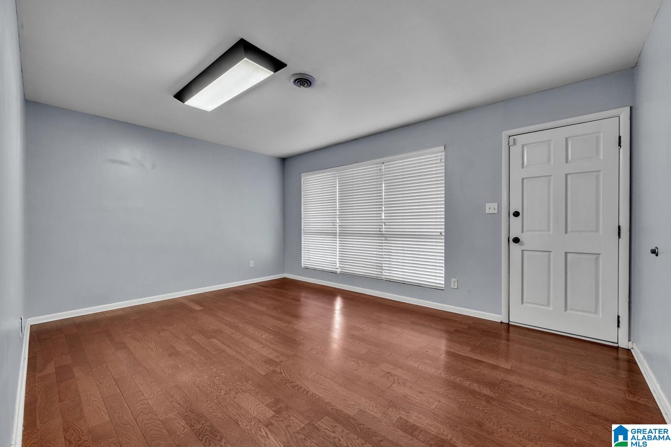 9847 Ellis Road Warrior, AL 35180 - Photo 23 of 31