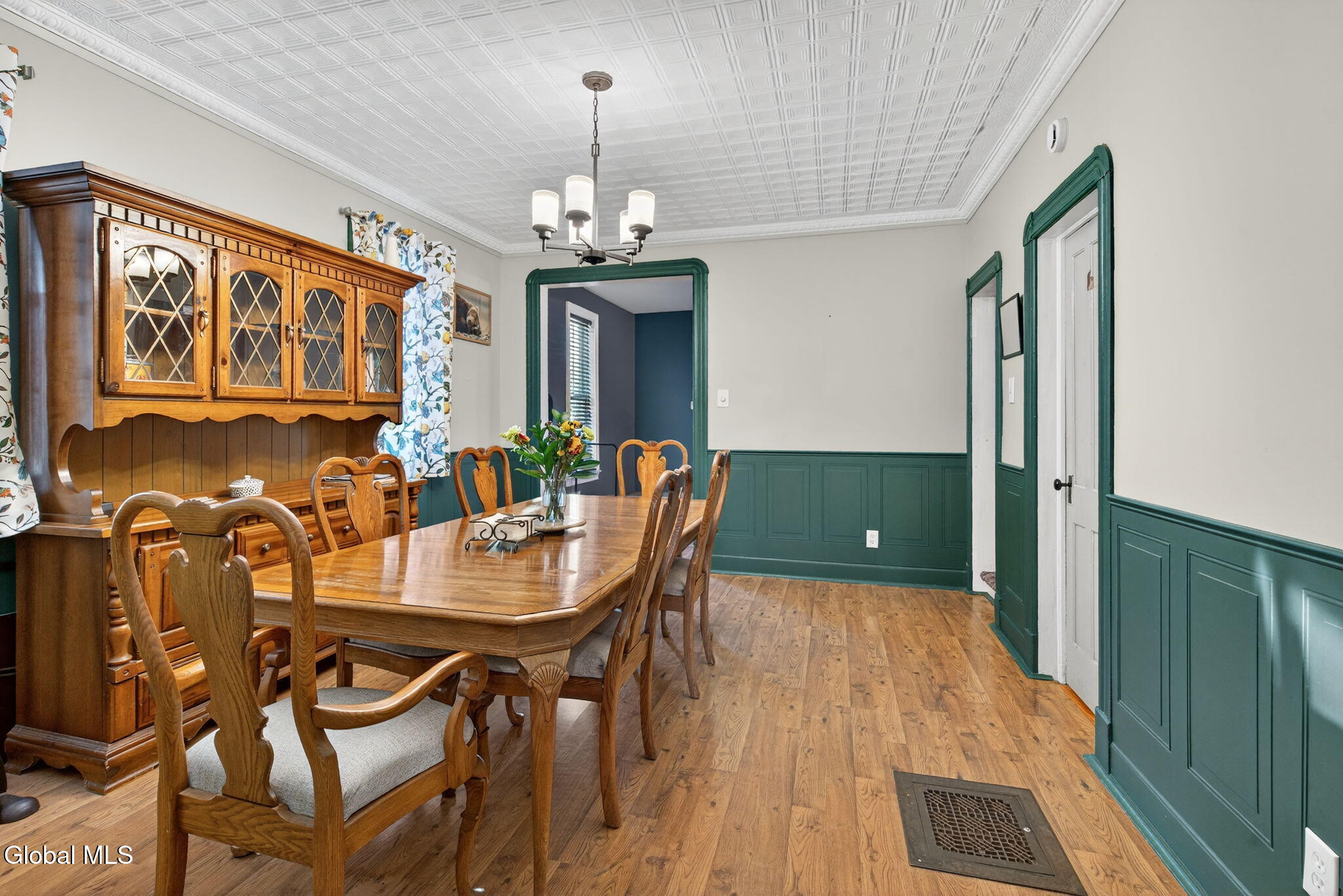 54 Vley Road Scotia, NY 12302 - Photo 11 of 42 13-web-or-mls-54-vley-rd