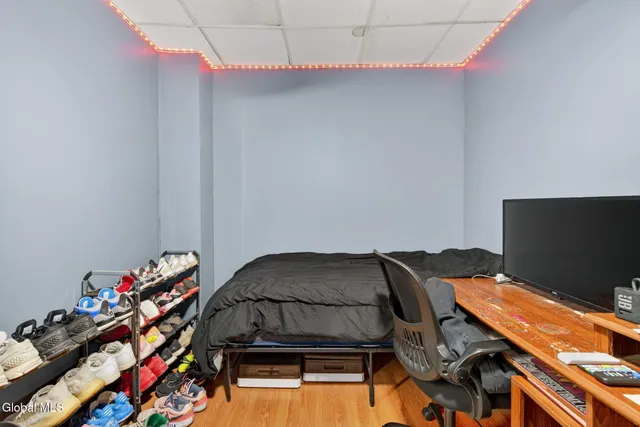 $299,000 | 54 Vley Road, Scotia, NY 12302