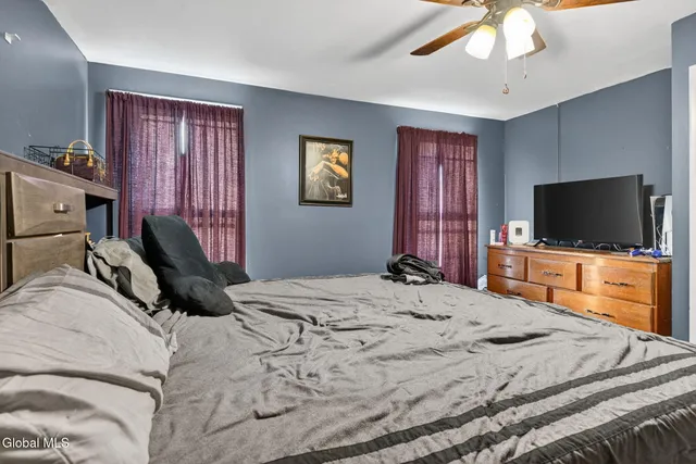 $299,000 | 54 Vley Road, Scotia, NY 12302