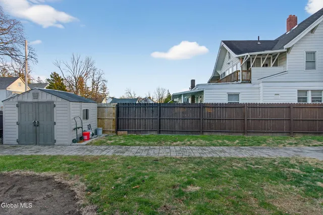 $299,000 | 54 Vley Road, Scotia, NY 12302