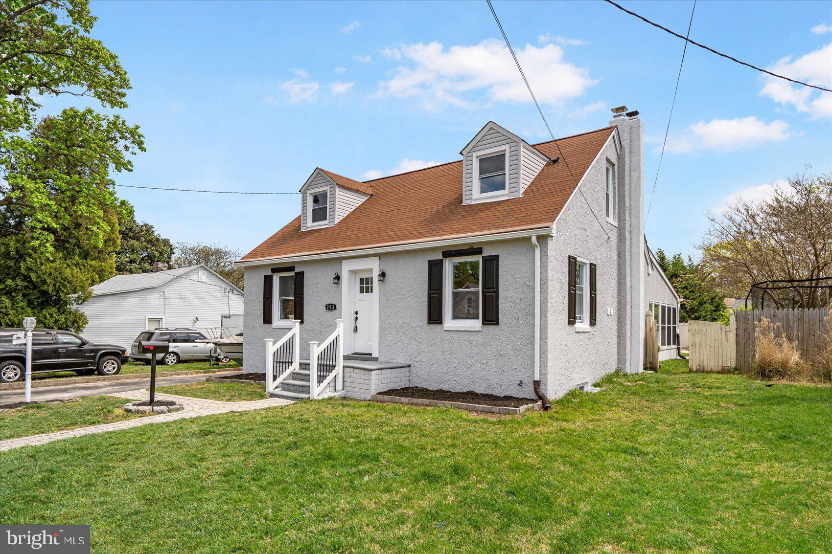 253 Carvel Road Pasadena, MD 21122 - Photo 4 of 51 Gallery Image 4