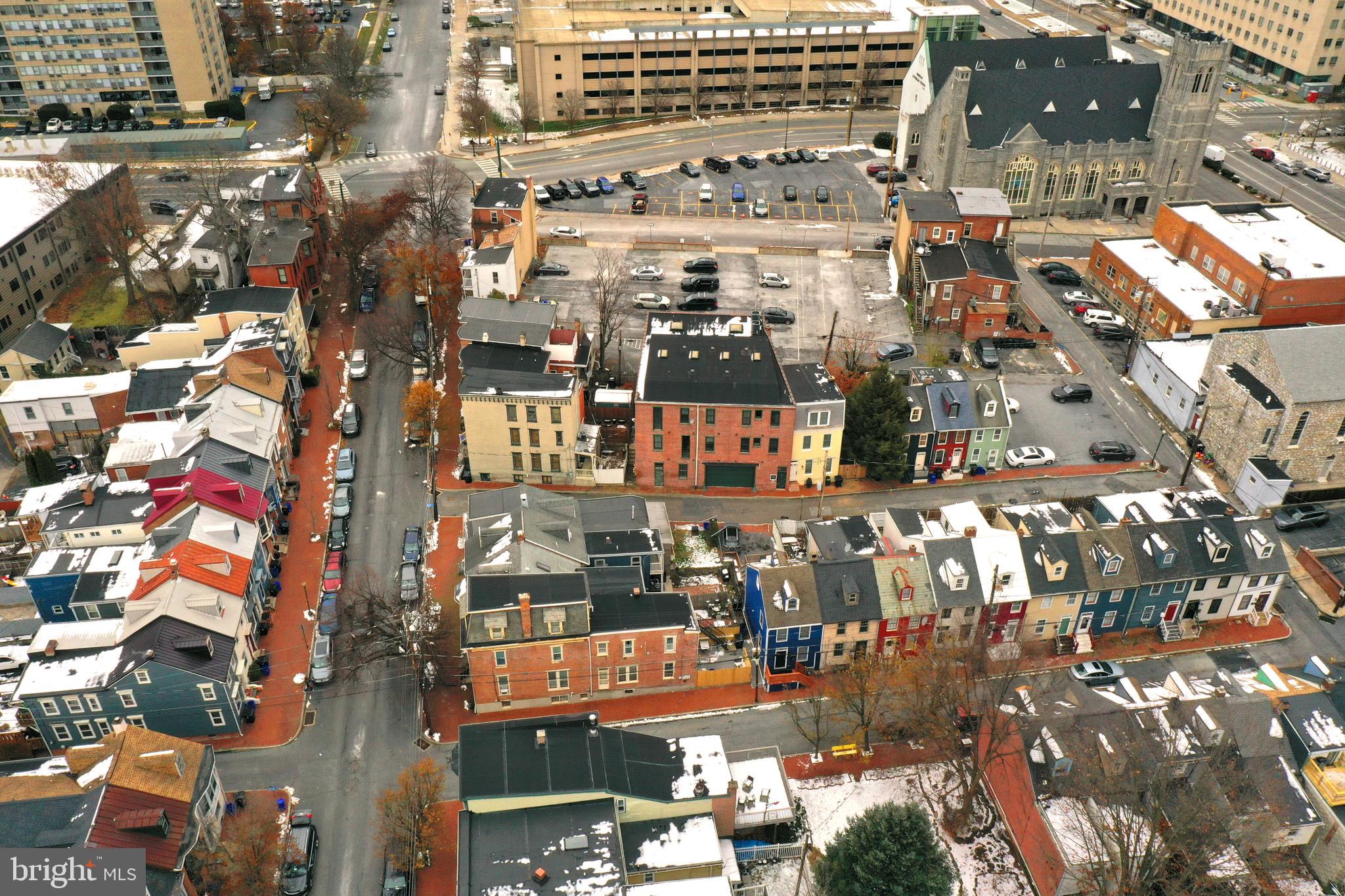 933 Rose Street Harrisburg, PA 17102 - Photo 3 of 98