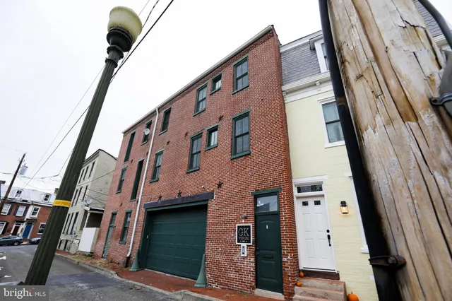 $495,000 | 933 Rose Street, Harrisburg, PA 17102