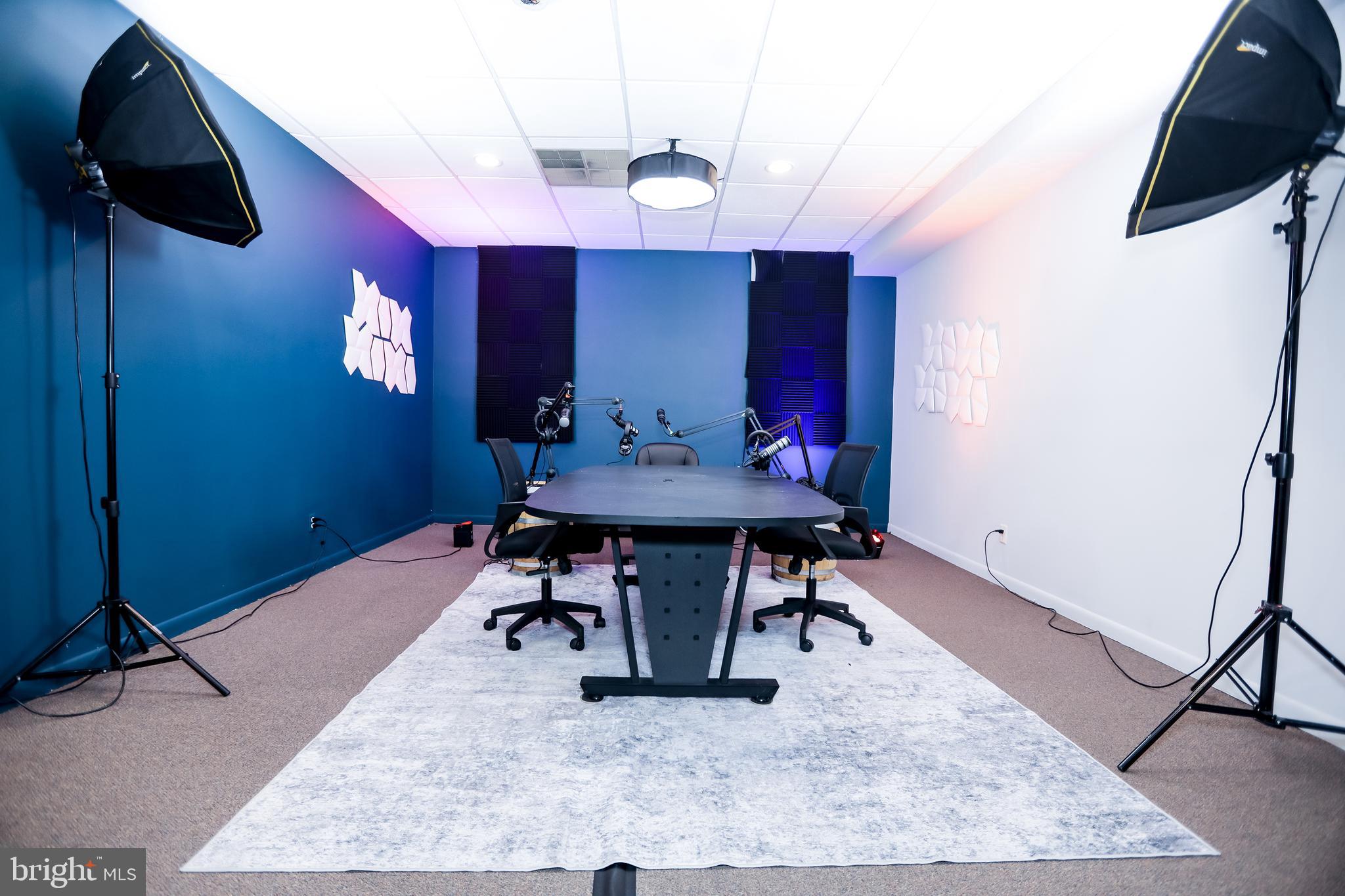 933 Rose Street Harrisburg, PA 17102 - Photo 69 of 98 a view of a dining room with furniture and wooden floor