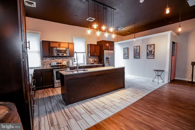 $495,000 | 933 Rose Street, Harrisburg, PA 17102