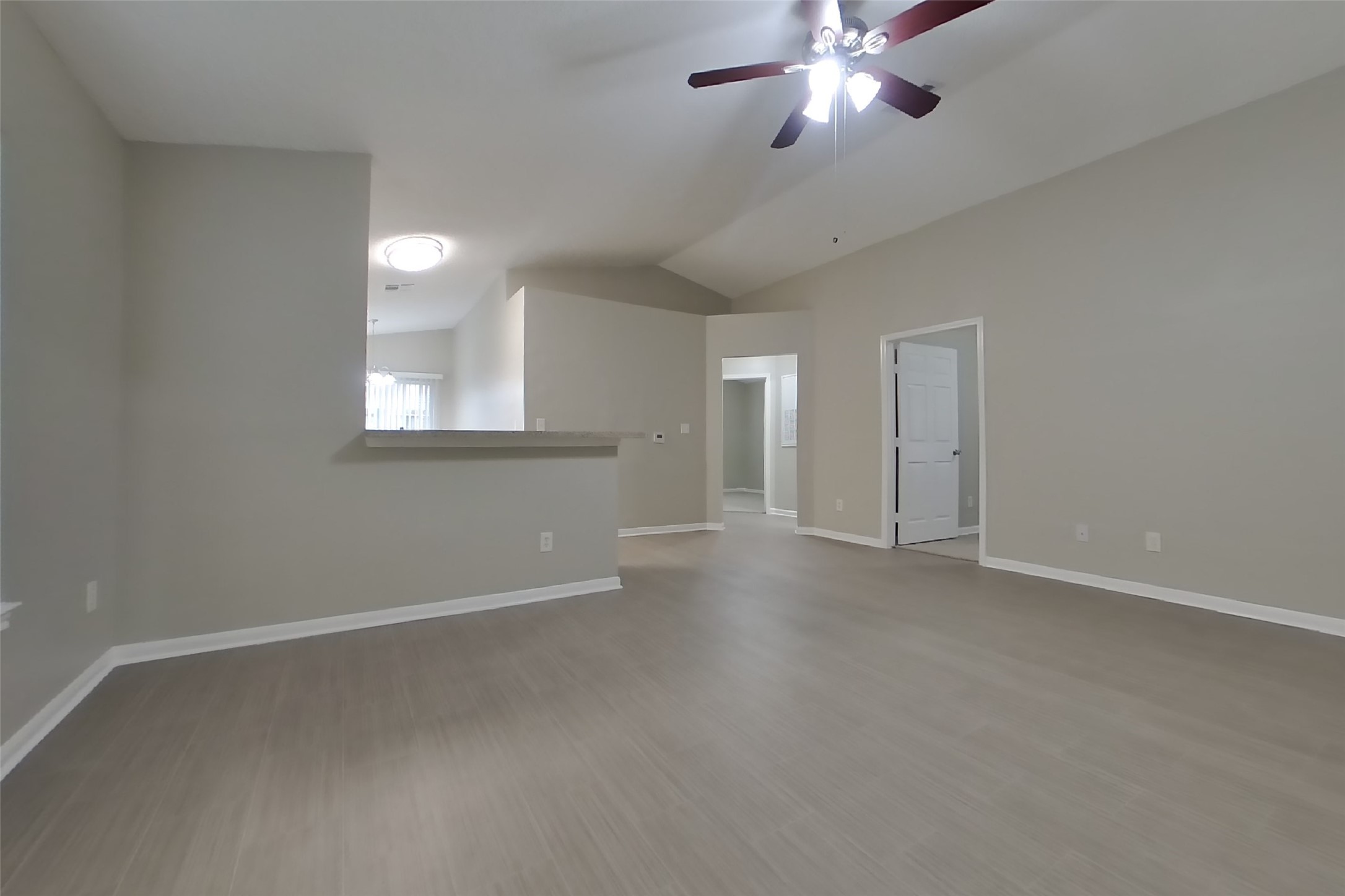 3103 Kelling Street Houston, TX 77045 - Photo 2 of 17