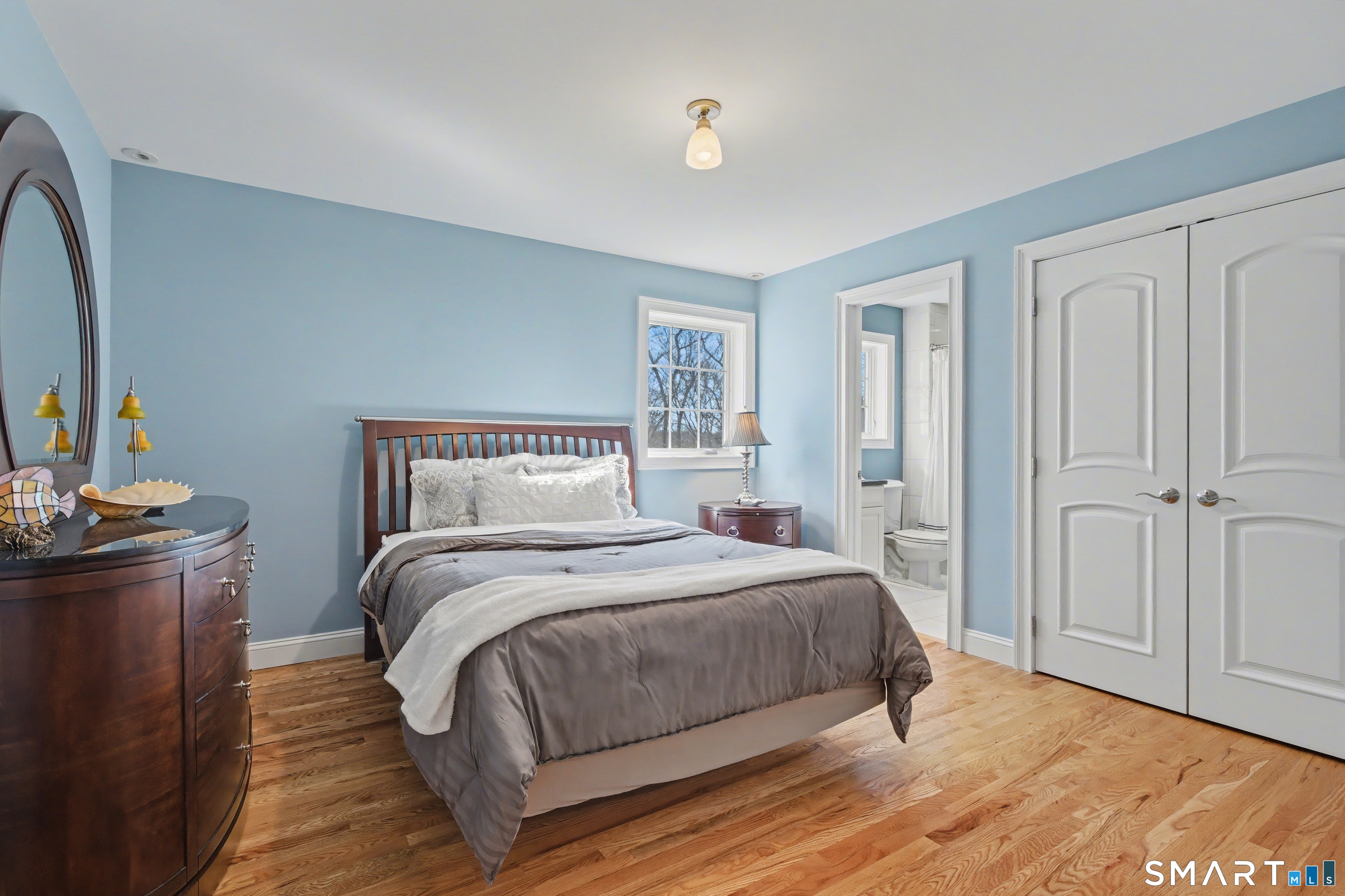 162 Britiani Road Southbury, CT 06488 - Photo 22 of 40 Bedroom with separate full bath