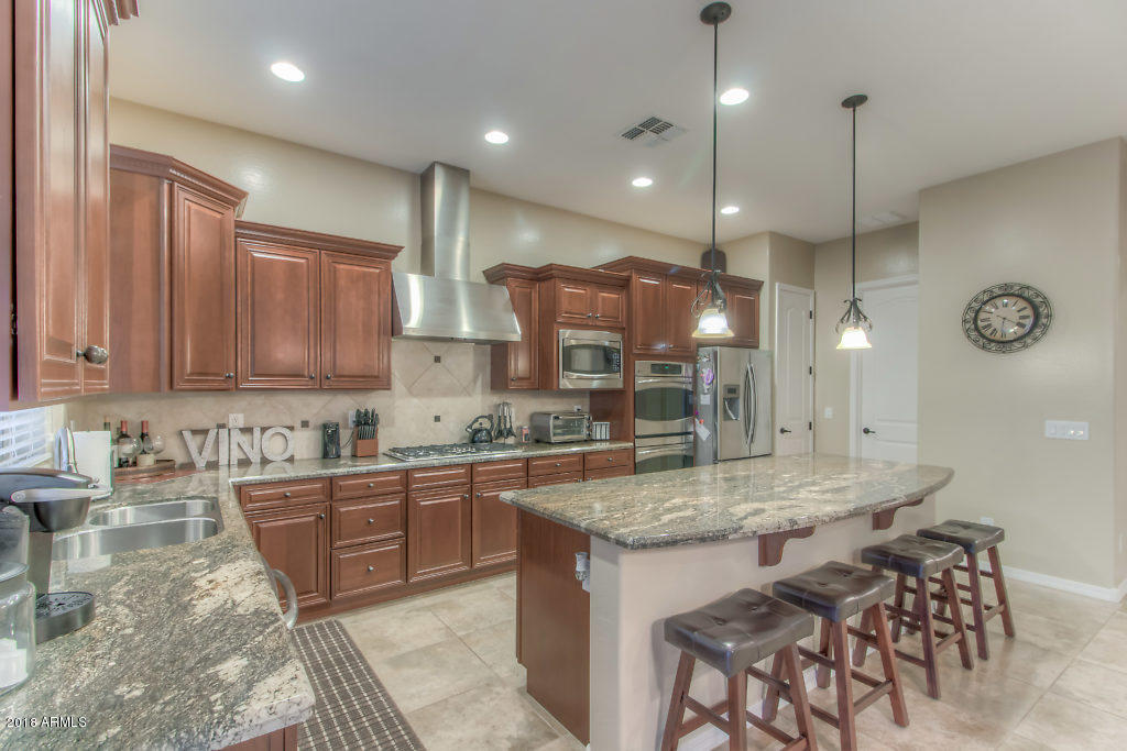 1920 East Appleby Road Gilbert, AZ 85298 - Photo 15 of 43 Kitchen (5)-SMALL