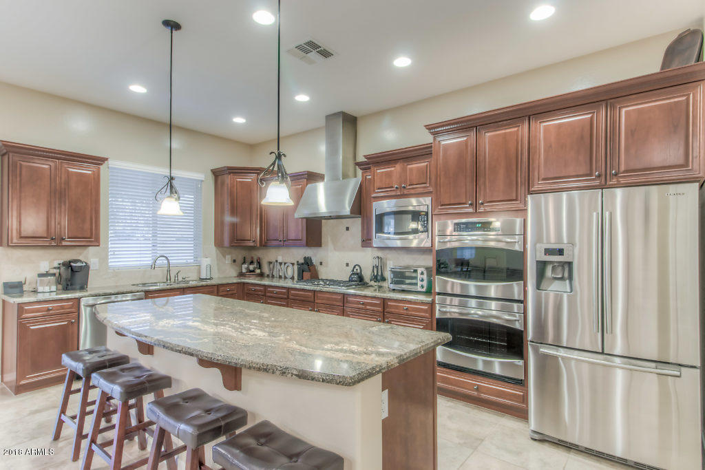 Kitchen (4)-SMALL