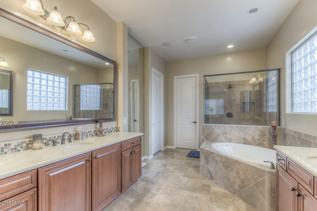 1920 East Appleby Road Gilbert, AZ 85298 - Photo 22 of 43 Master (5)-SMALL