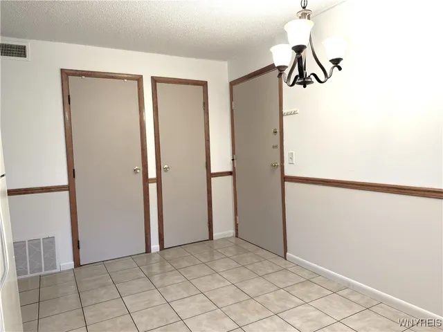 $120,000 | 1041 Reserve Road, Unit 5, West Seneca, NY 14224