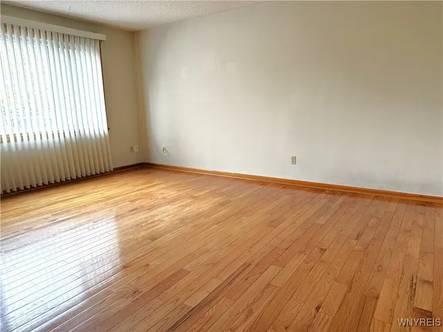 $120,000 | 1041 Reserve Road, Unit 5, West Seneca, NY 14224