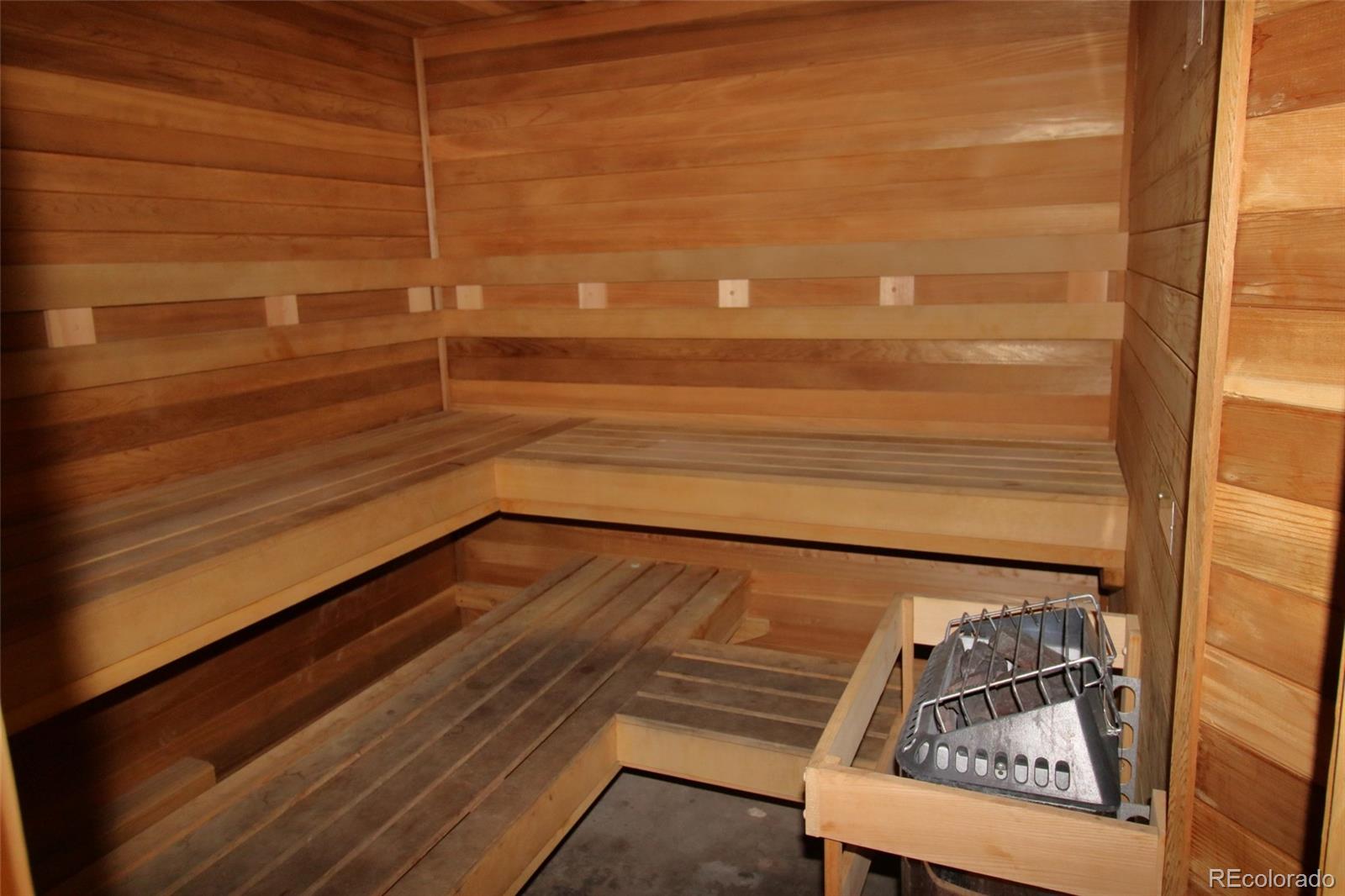 10371 Cook Way, Unit 107 Thornton, CO 80229 - Photo 17 of 34 a view of sitting area