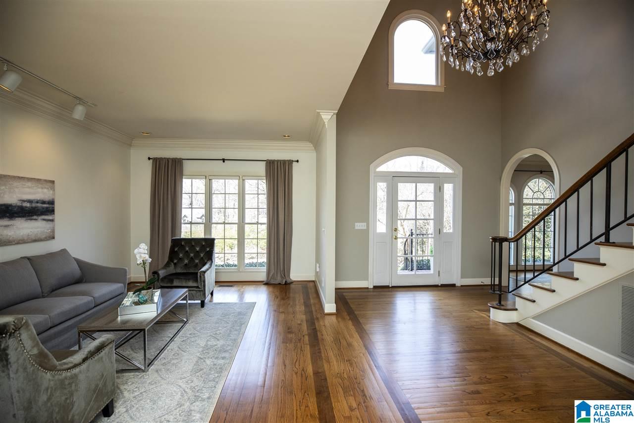 2205 Hidden Ridge Circle Birmingham, AL 35243 - Photo 4 of 48 Gallery Image 4