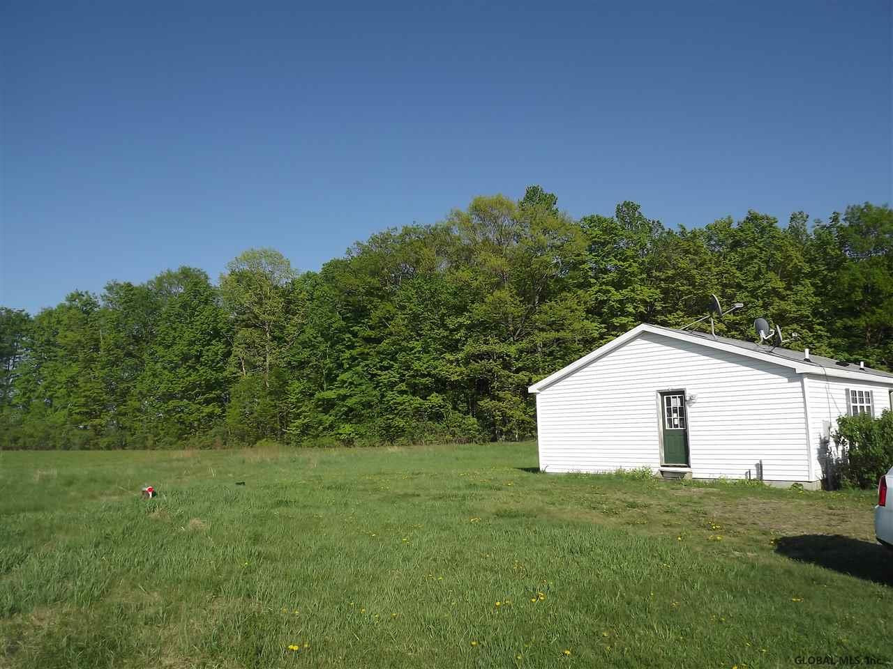 262 Austin Road Gansevoort, NY 12831 - Photo 5 of 21 Photo 5