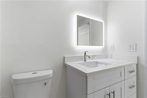 $299,900 | 2141 Davis Street, Fort Myers, FL 33916