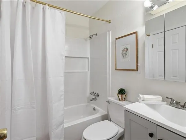 $200,000 | 629 Sessions Lane, Kenner, LA 70065