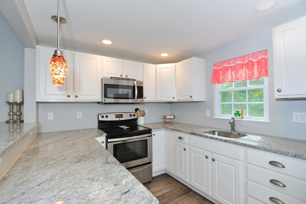 34 Turtle Brook Road, Unit 34 Canton, MA 02021 - Photo 18 of 40 Gallery Image 18
