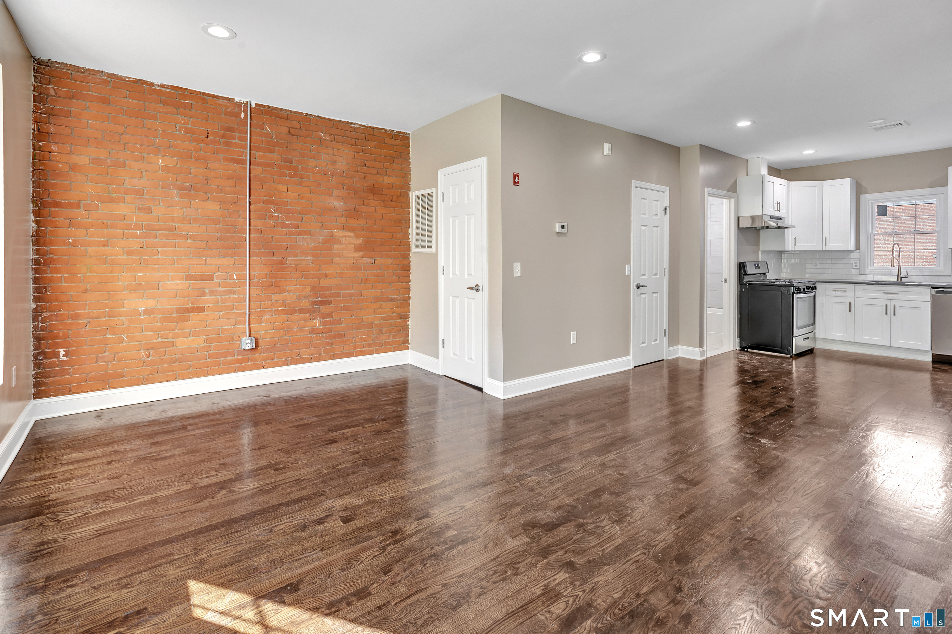 418 Howe Avenue, Unit A Shelton, CT 06484 - Photo 5 of 6