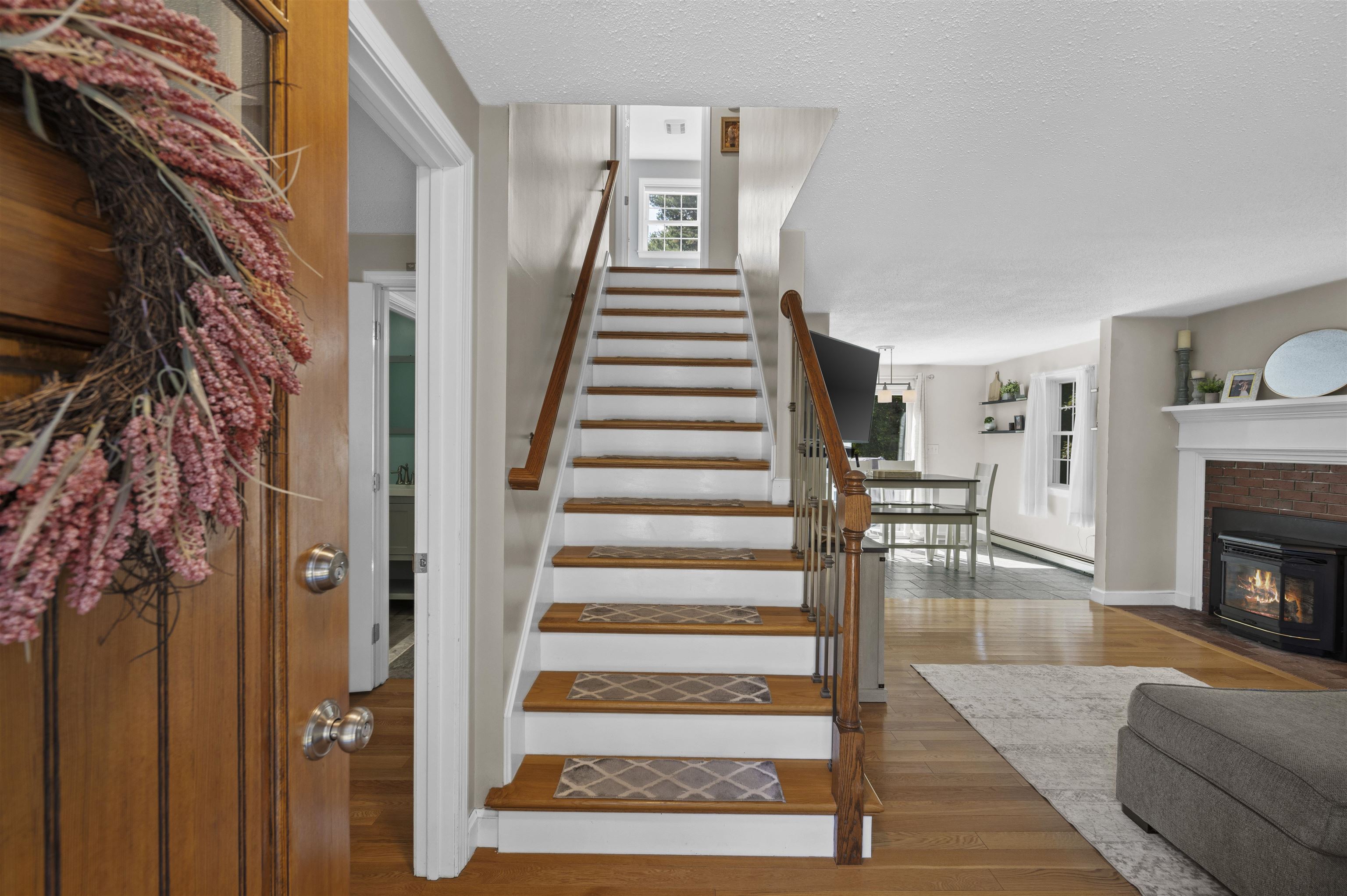 32 Louisburg Circle Exeter, NH 03833 - Photo 21 of 43