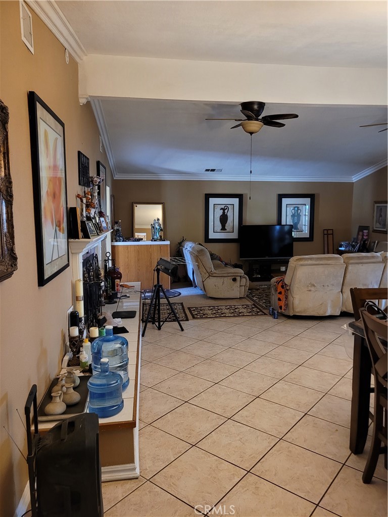 8805 Dufferin Avenue Riverside, CA 92504 - Photo 18 of 23 a living room with furniture and wooden floor