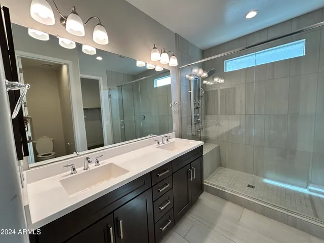 $3,795 | 18512 North 65th Place, Phoenix, AZ 85054