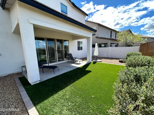 $3,795 | 18512 North 65th Place, Phoenix, AZ 85054