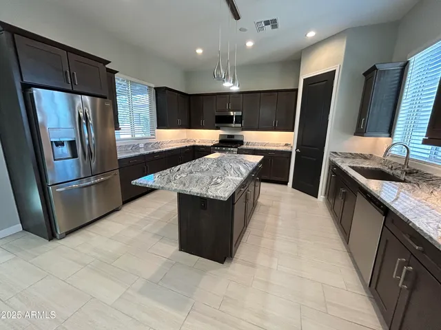 $3,795 | 18512 North 65th Place, Phoenix, AZ 85054