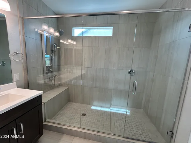 $3,795 | 18512 North 65th Place, Phoenix, AZ 85054