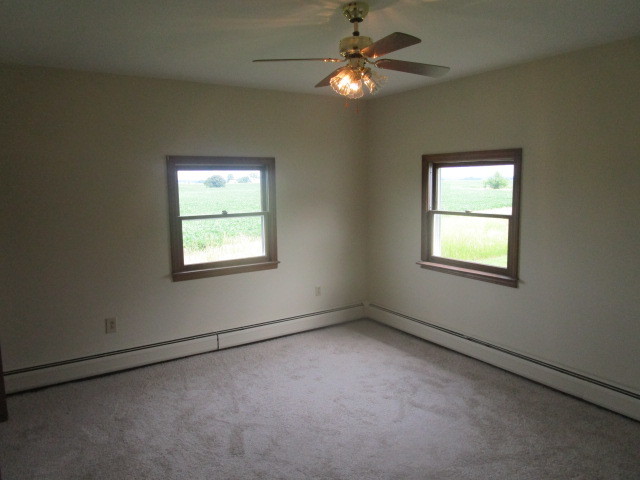 24511 Flat Iron Road Harvard, IL 60033 - Photo 15 of 26