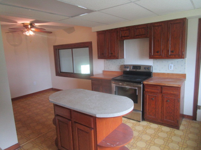 24511 Flat Iron Road Harvard, IL 60033 - Photo 9 of 26