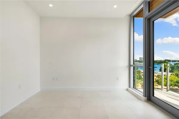 $2,195,000 | 111 Golden Gate, Unit 403, Sarasota, FL 34236