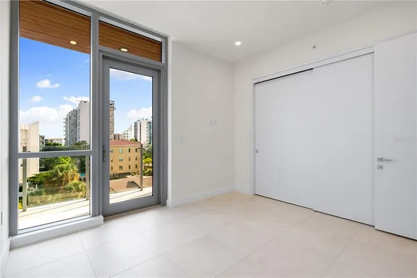 $2,195,000 | 111 Golden Gate, Unit 403, Sarasota, FL 34236