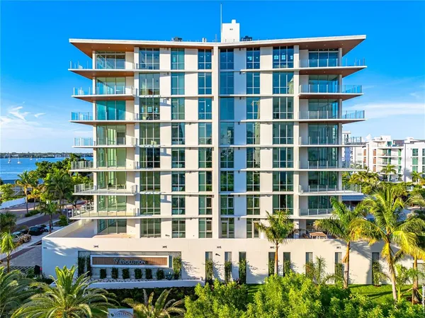 $2,195,000 | 111 Golden Gate, Unit 403, Sarasota, FL 34236