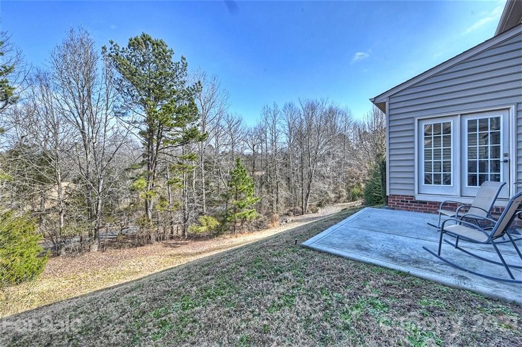3006 Fallondale Road Waxhaw, NC 28173 - Photo 44 of 48 a view of backyard with green space