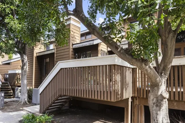 $748,888 | 8520 Lake Knoll Avenue, Unit C, Garden Grove, CA 92844