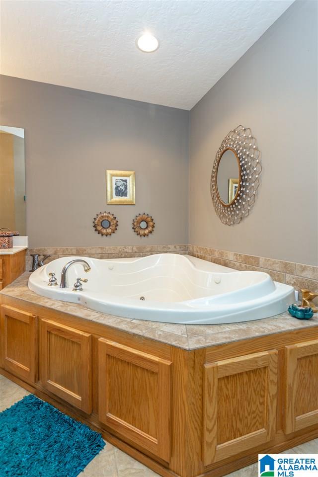 166 Mohawk Trail Ohatchee, AL 36271 - Photo 16 of 46