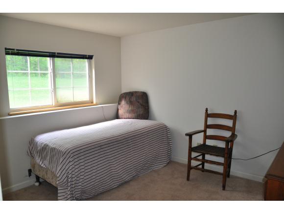 29 Abbey Road, Unit 29 Williston, VT 05495 - Photo 3 of 18